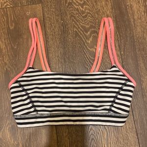 Lululemon Sports Bra Size 6